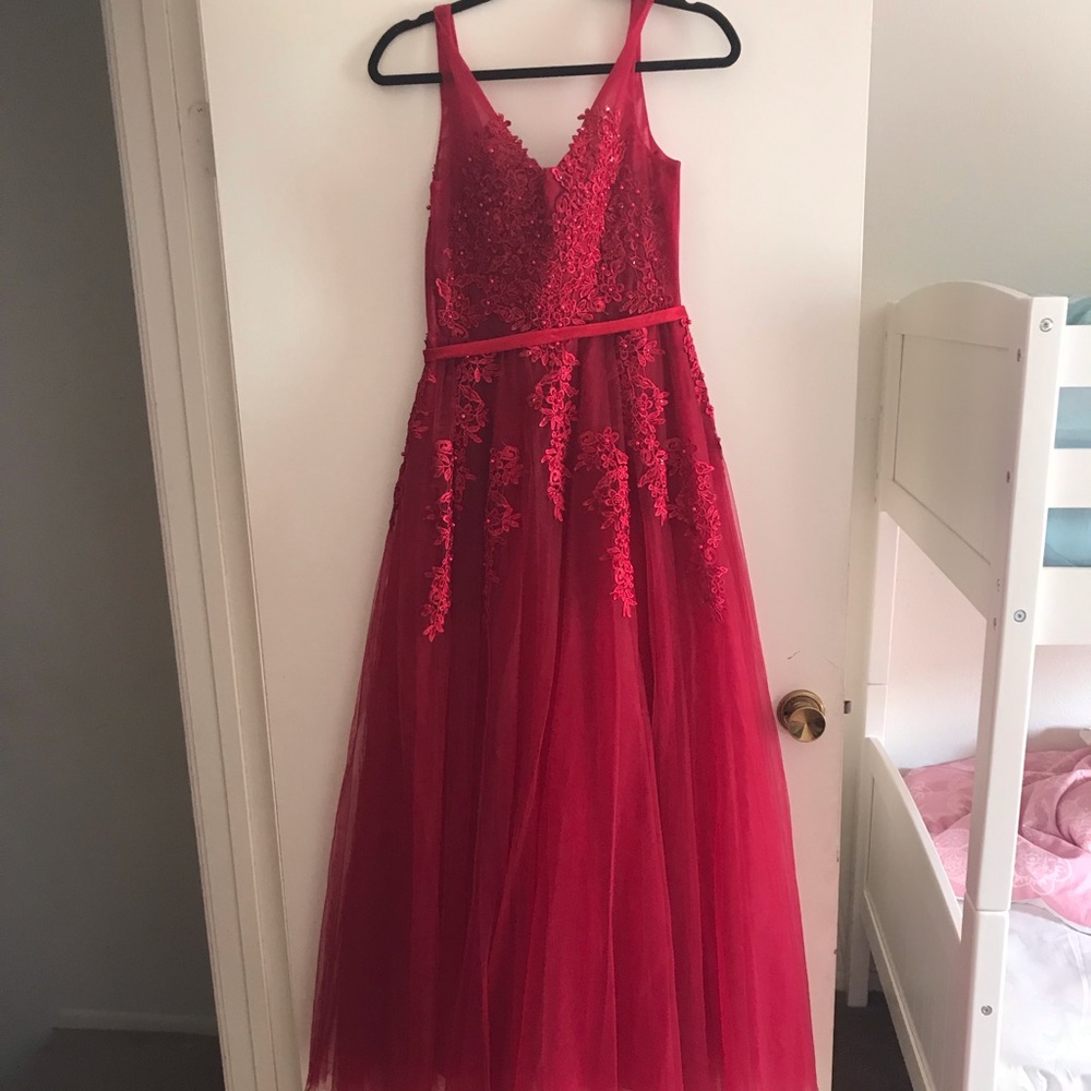 Prom red dress on sale size 6-8